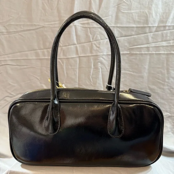 NWT Urban Expressions Black Bag Vegan Bear Charm Y2K Inspo - Picture 2 of 13